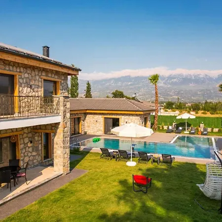 Villa Diamond