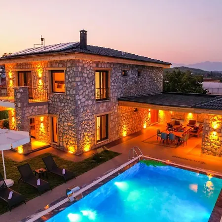 Diamond Villa