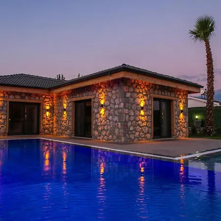 Diamond Villa